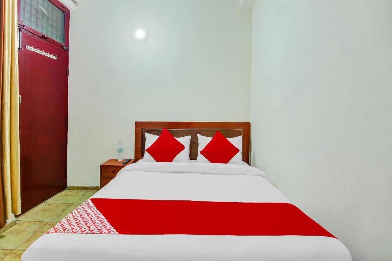 Hotel O Yash Hotel Ghaziabad Dış mekan fotoğraf