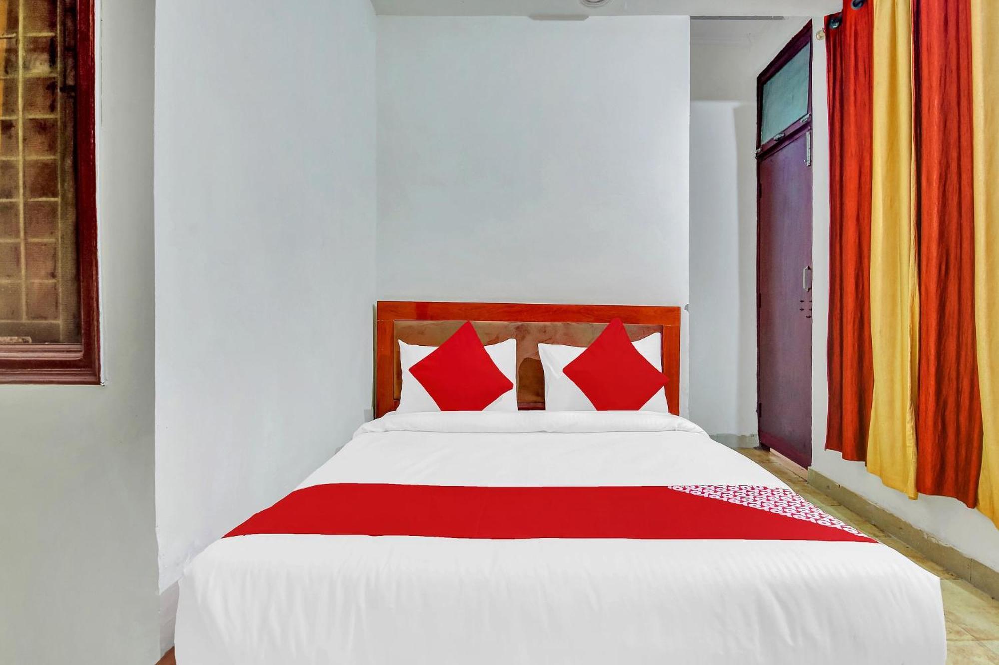 Hotel O Yash Hotel Ghaziabad Dış mekan fotoğraf